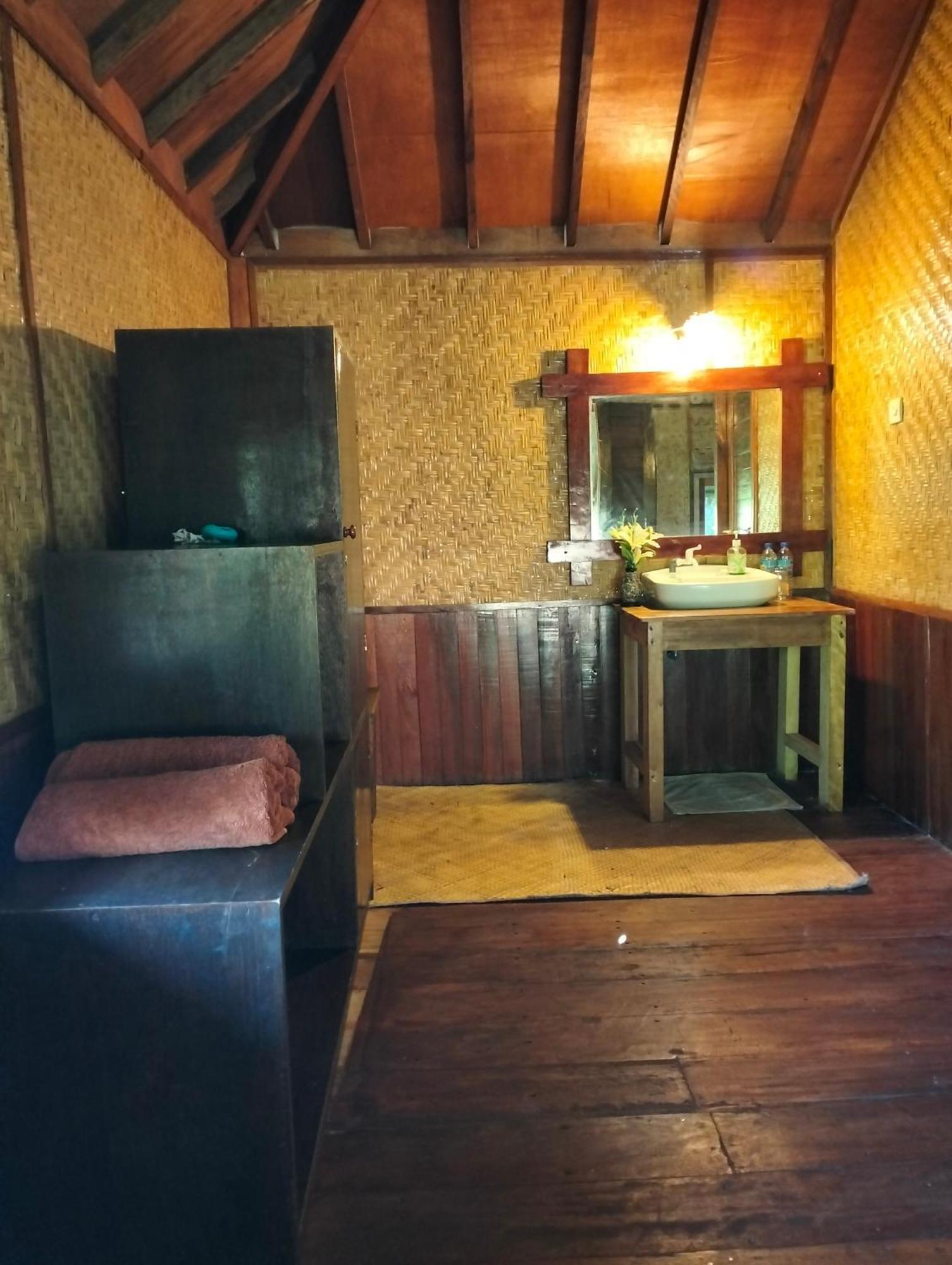 Tangga Bungalows Gili Air Quarto foto