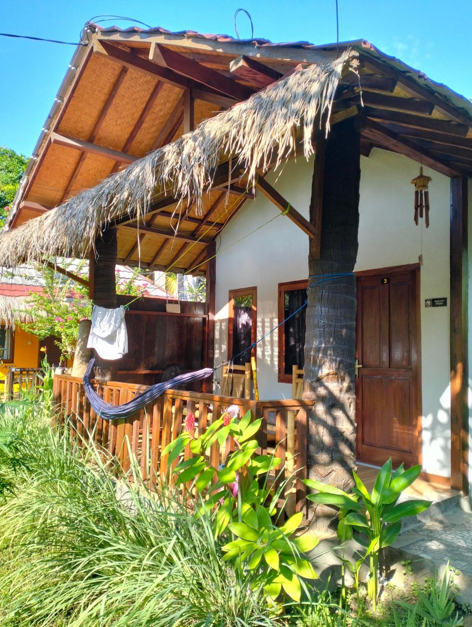 Tangga Bungalows Gili Air Quarto foto